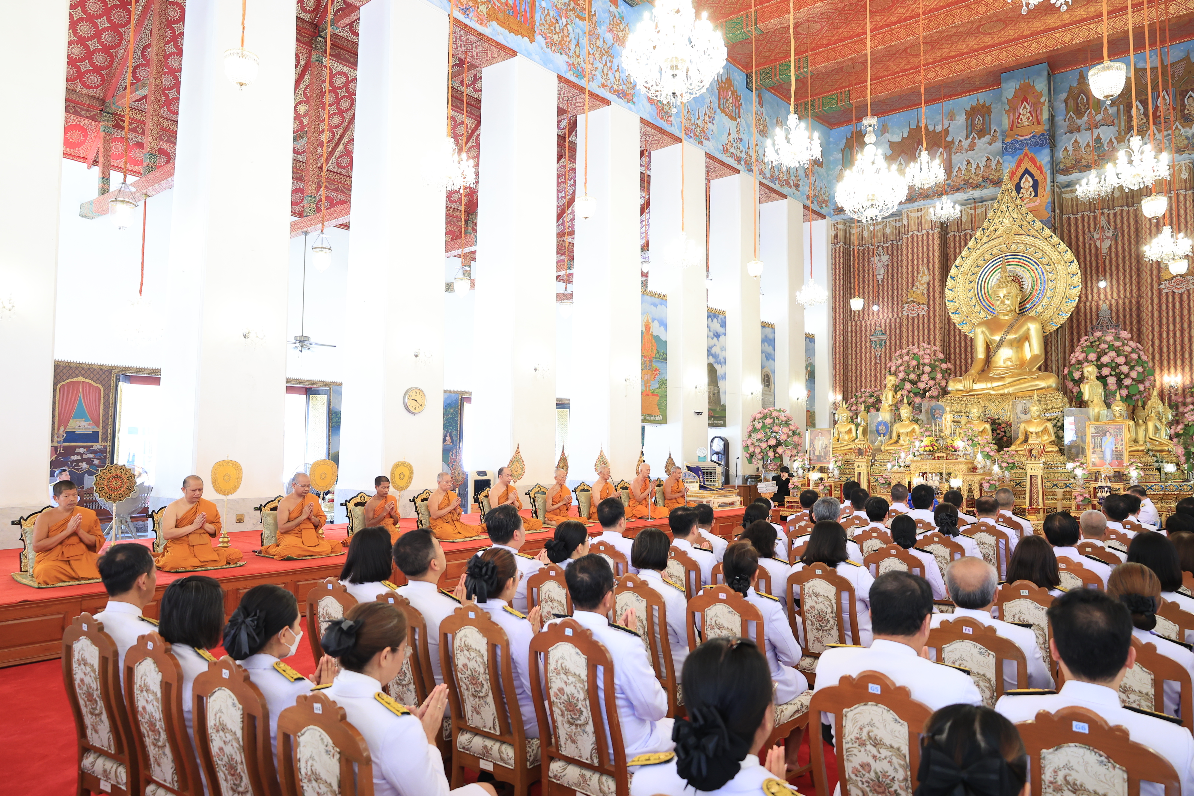 title - ส.ป.ก. ร่วมพิธีบำเพ็ญกุศลสตมวาร ครบ 100 วัน เพื่ออุทิศถวายพระราชกุศลแด่สมเด็จพระนางเจ้าสิริกิติ์ พระบรมราชินีนาถ พระบรมราชชนนีพันปีหลวง